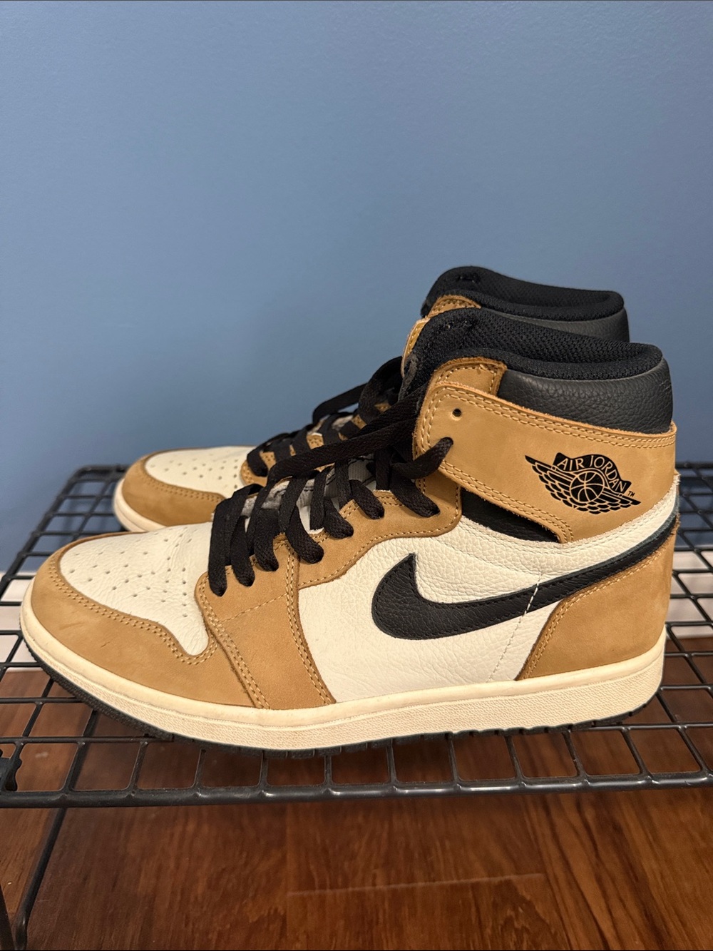 Men’s size 7.5 Jordan 1 High Top